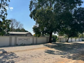 Monet Guesthouse